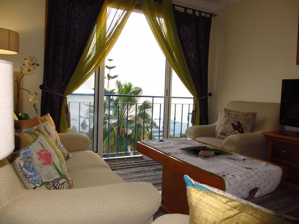 Acqua Marina Apartamento Funchal  Exterior foto